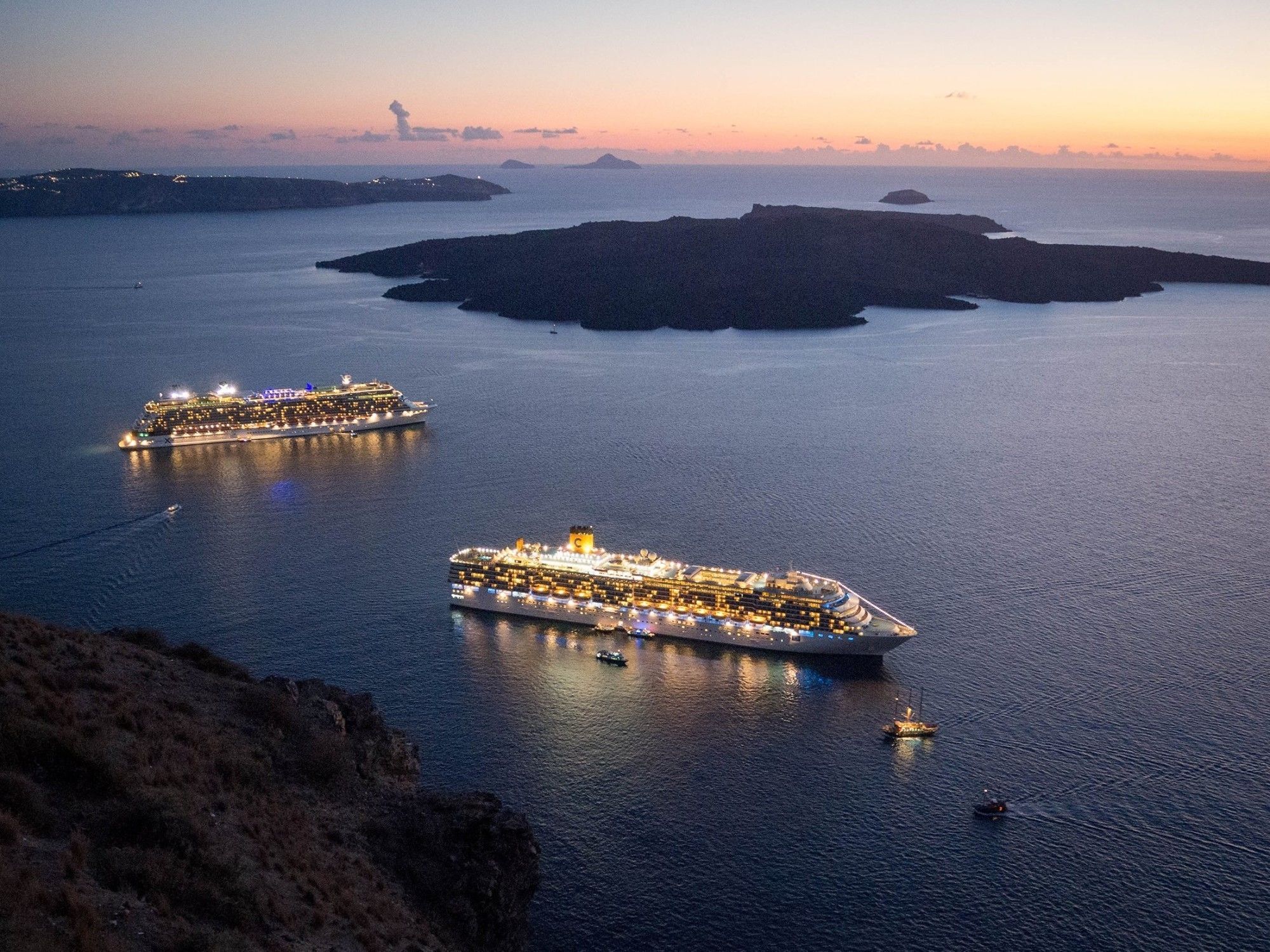 Hotel On The Cliff à Fira  Extérieur photo