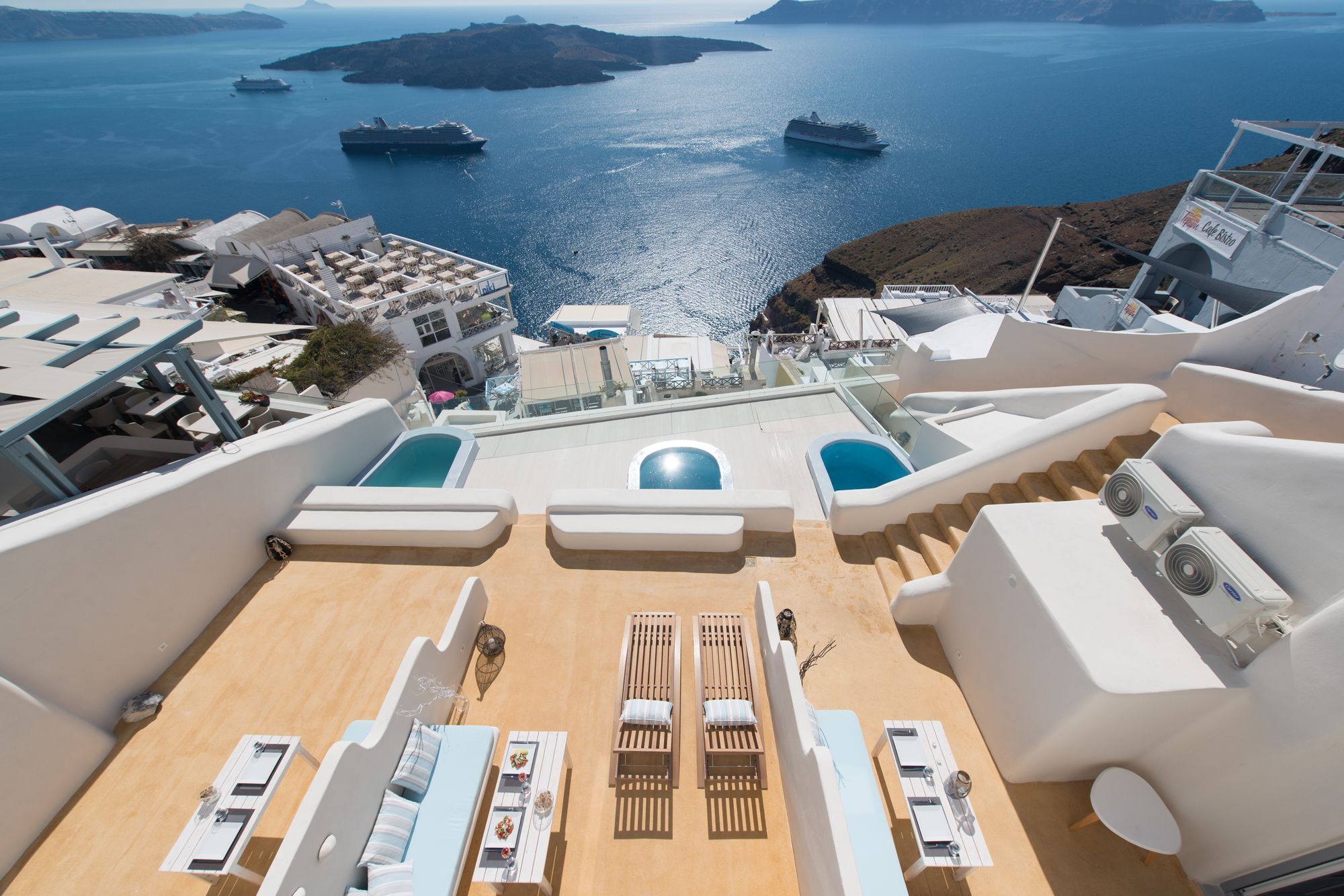 Hotel On The Cliff à Fira  Extérieur photo