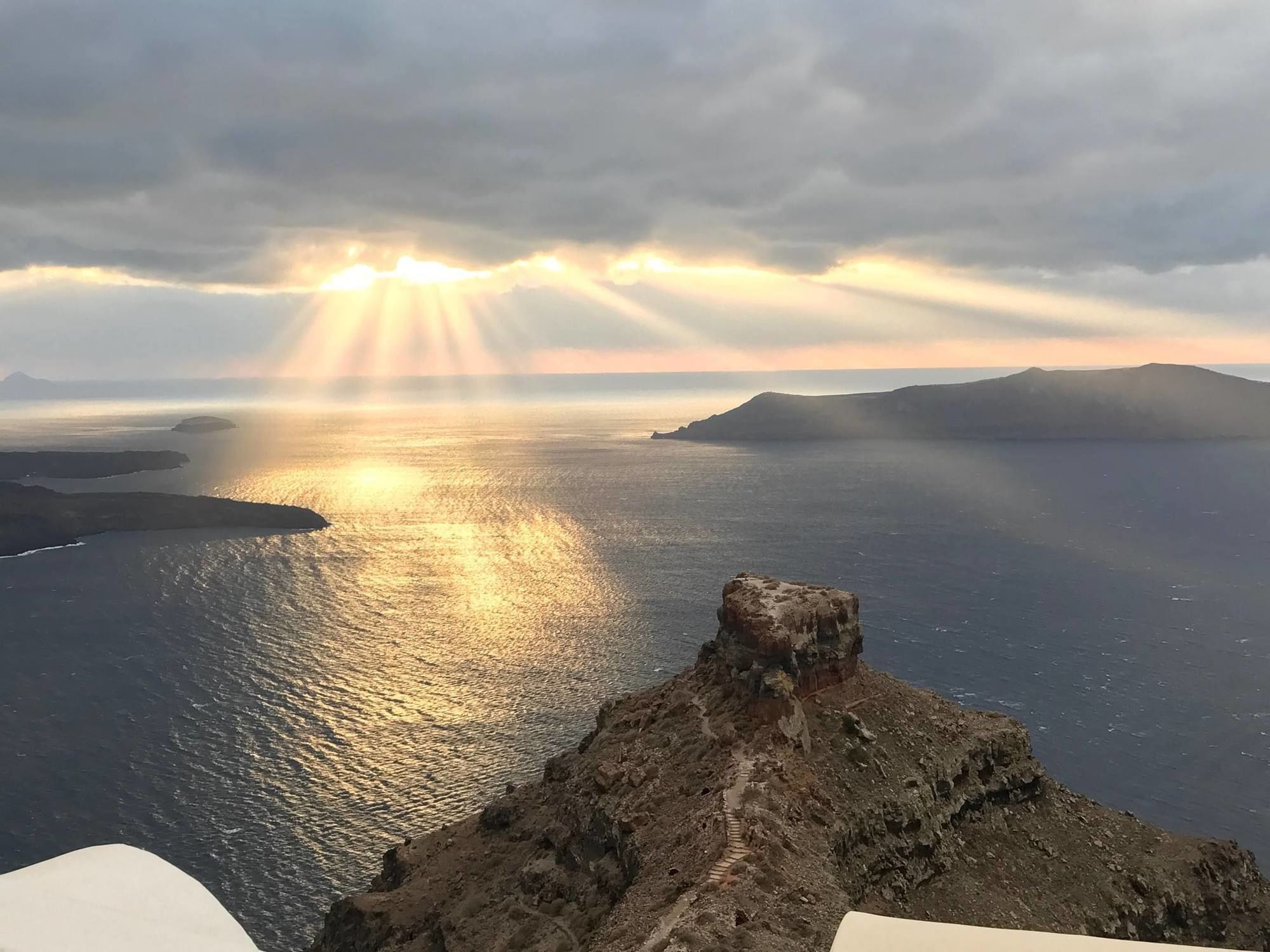 Hotel On The Cliff à Fira  Extérieur photo